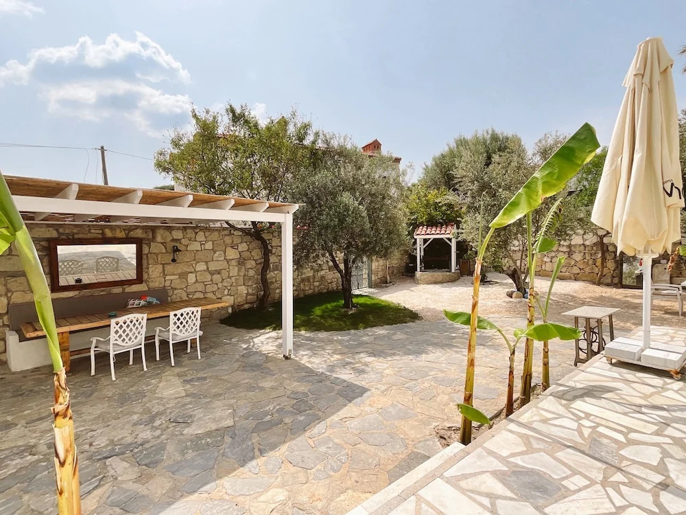 Temucin Hotel