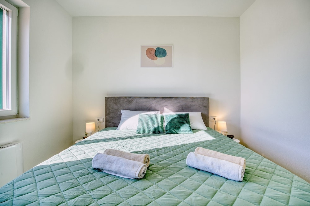 Apartments Labar