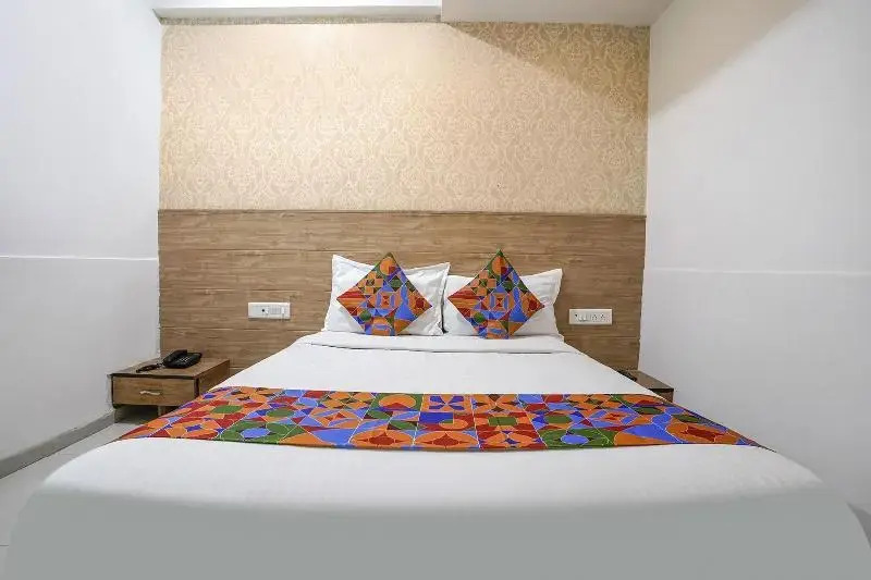 Fabhotel Galaxy I