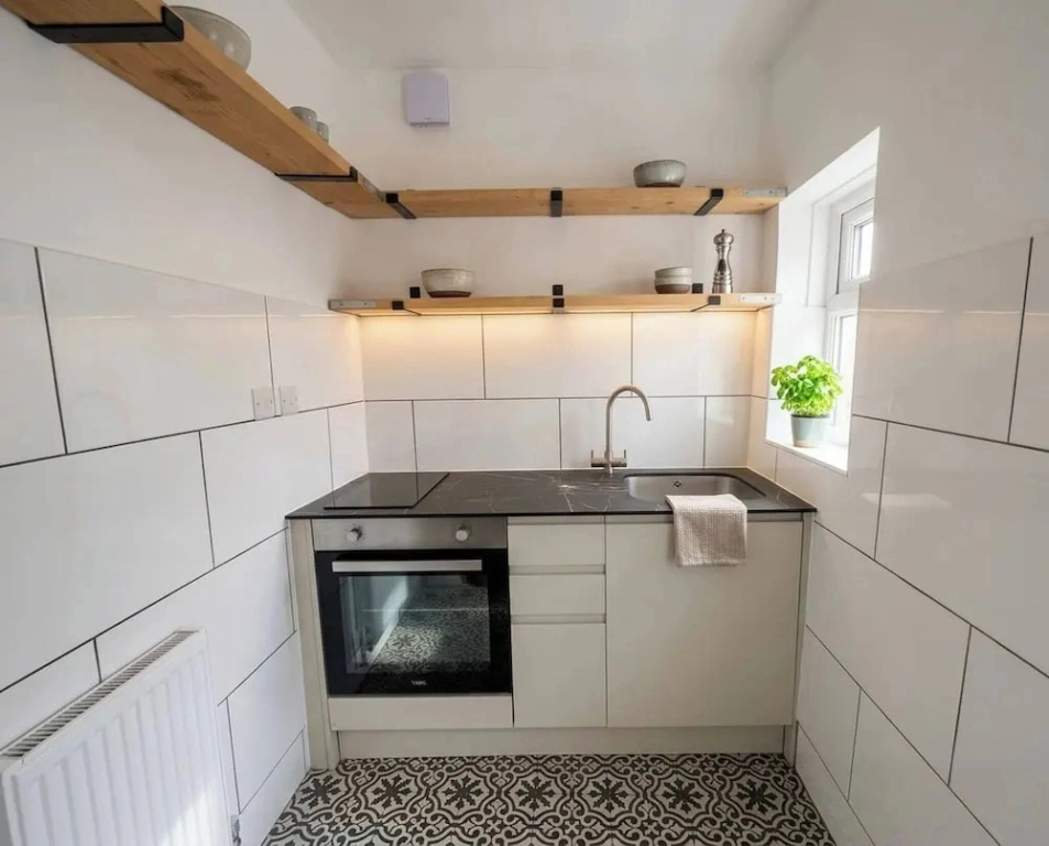Heathfield Garden Retreat