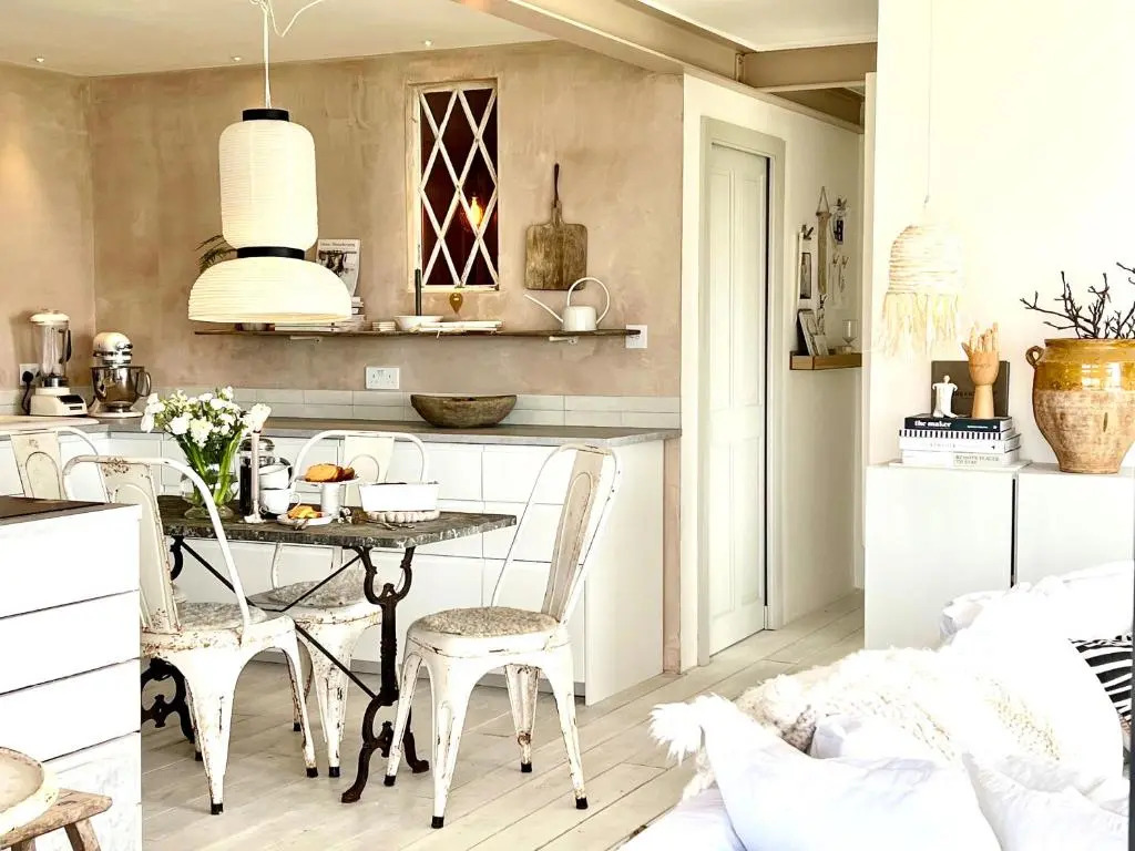 Pearl Beach House