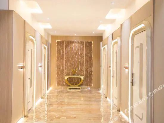 Songyi Future Hotel (Urumchi Airport)