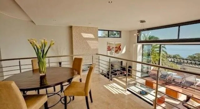 Sea and Rock Villa
