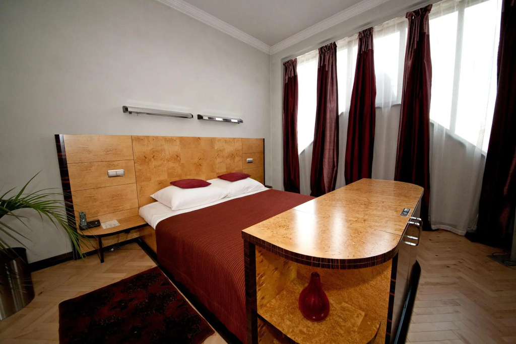 Hotel Monopol