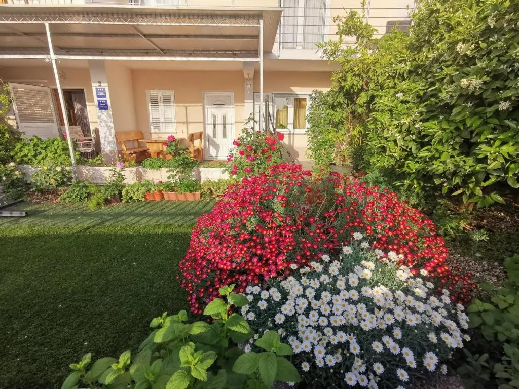 Apartments Tomislav