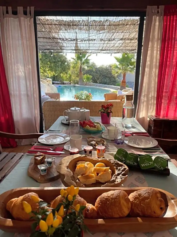 Room in villa Les tortues