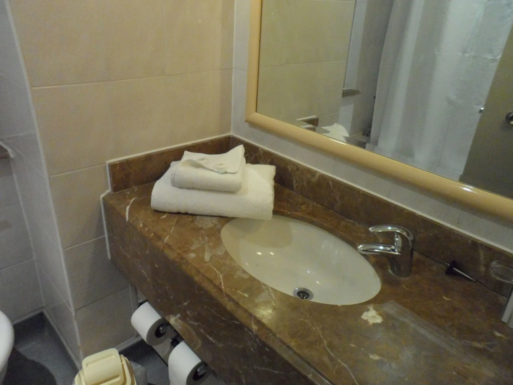 Britannia Edinburgh Hotel
