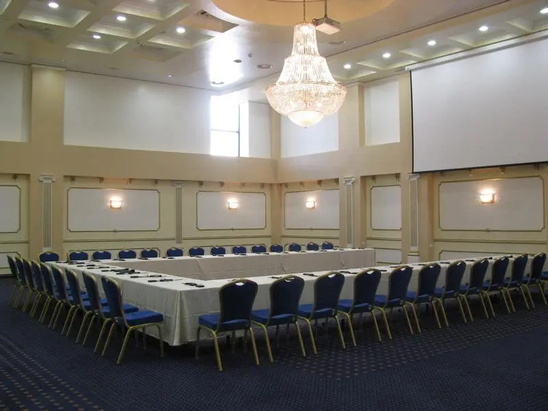 Hotel Rapsodia City Center