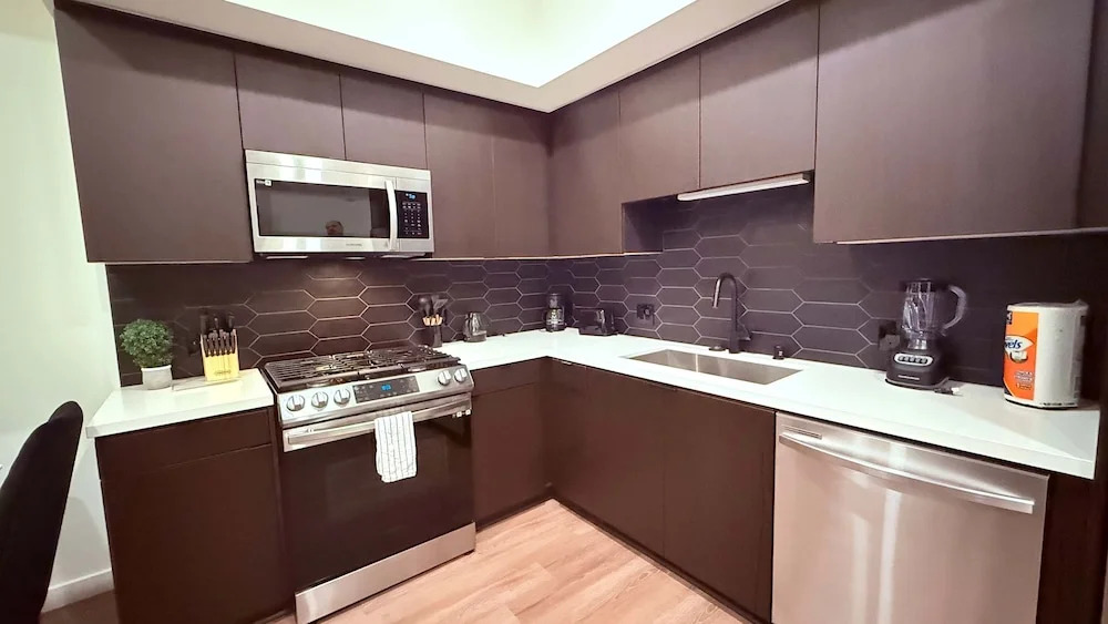 Luxury 1BR by Oneluxstay