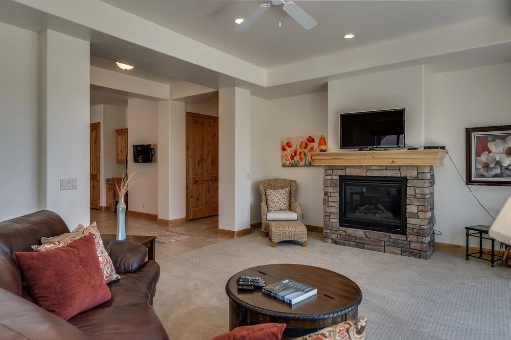 Pointe Of View 3 Bedroom Apts