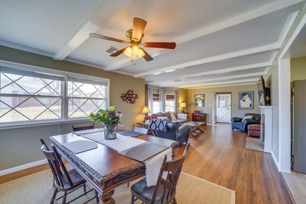 Tulsa Home w/ Yard: 5 Mi to Downtown