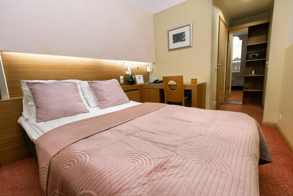 Hotel Bern by Rikas Hotels
