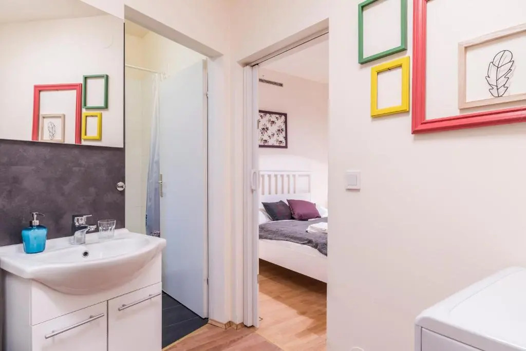 Junior Suite Fasangasse by welcome2vienna