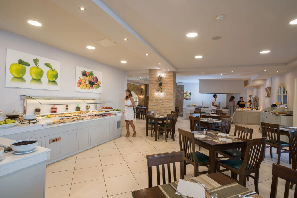 Cactus Beach Hotel