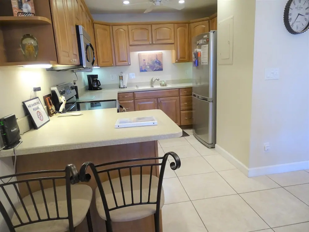 Sunset Royale - 114 2 Bedrooms 2 Bathrooms Apts