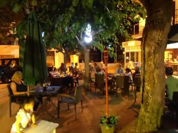 Hostal La Marina