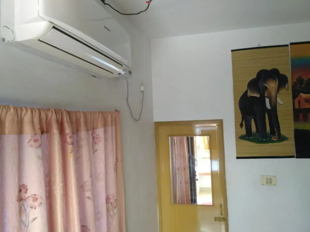 Kaithakuzhi Home Stay