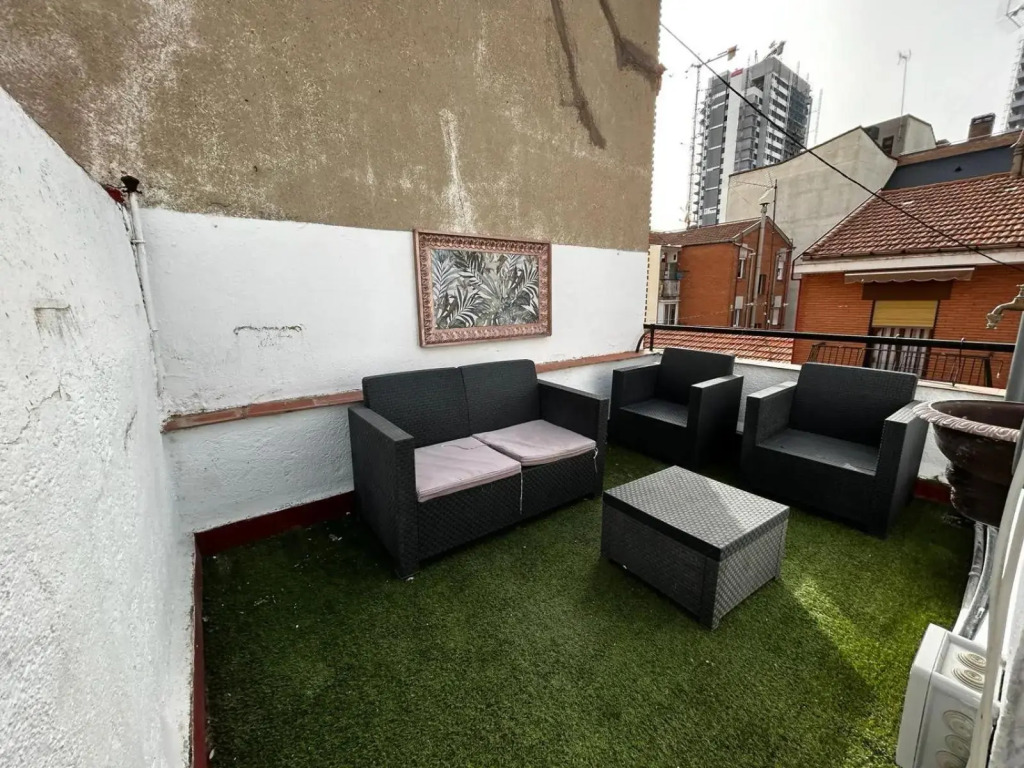 Apartamento con terraza céntrico moderno Nuevo