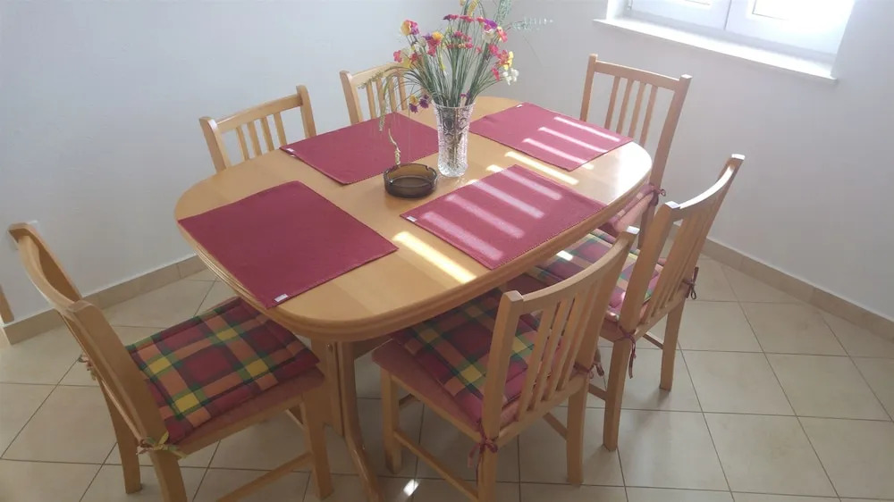 Apartments Dijana