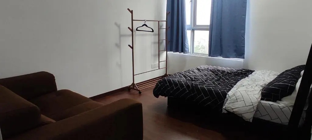 Bukit Rimau Instagrammable 2 Bedroom Apartment With Pool View up to 5 PAX