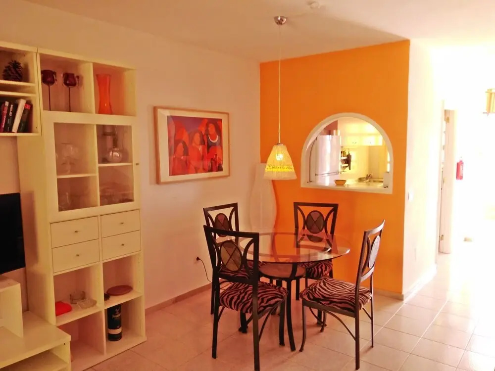 Well Maintained House in Chayofa With Pool