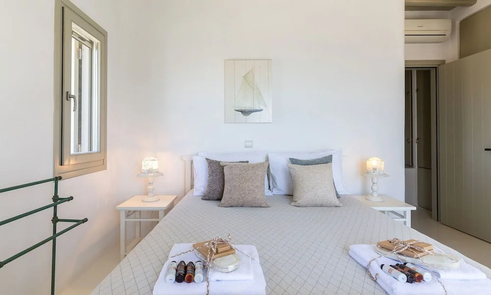 Lagoon Villa Mykonos