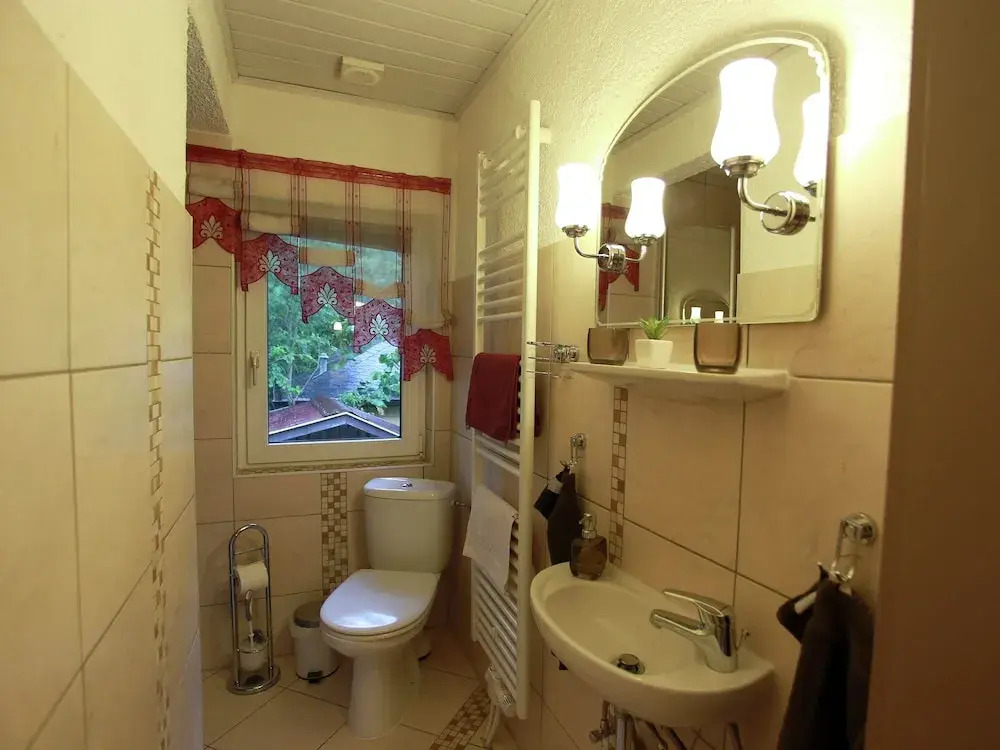Attraktives Ferienhaus mit Kamin in Waltershausen