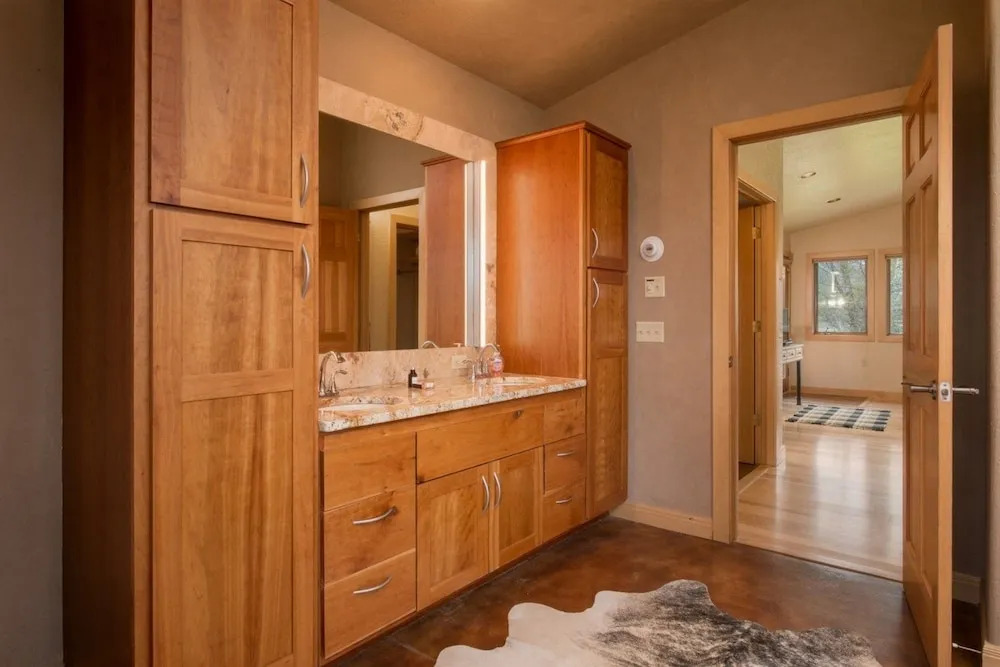 Abode at Silver Horse