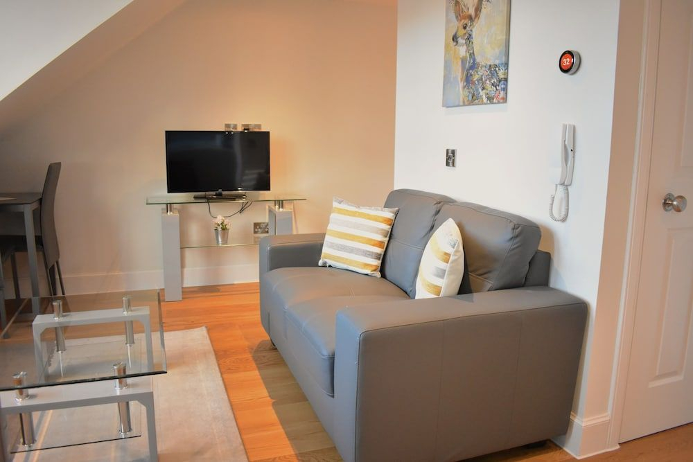 My Thistle Street Apartments