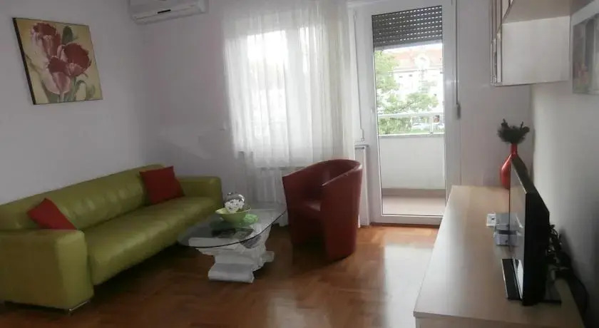 Apartment Dena