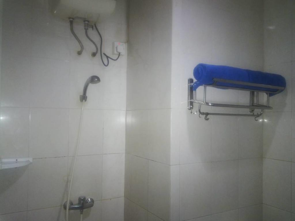 Metro Hotel