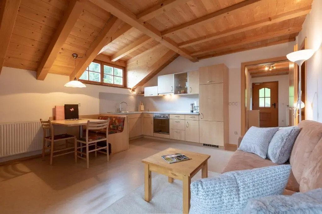 Apartment Christian Welschnofen - Aktiv, Genuss und Natur in den Dolomiten, nahe am Karersee, inklusive Eggental Guest Card