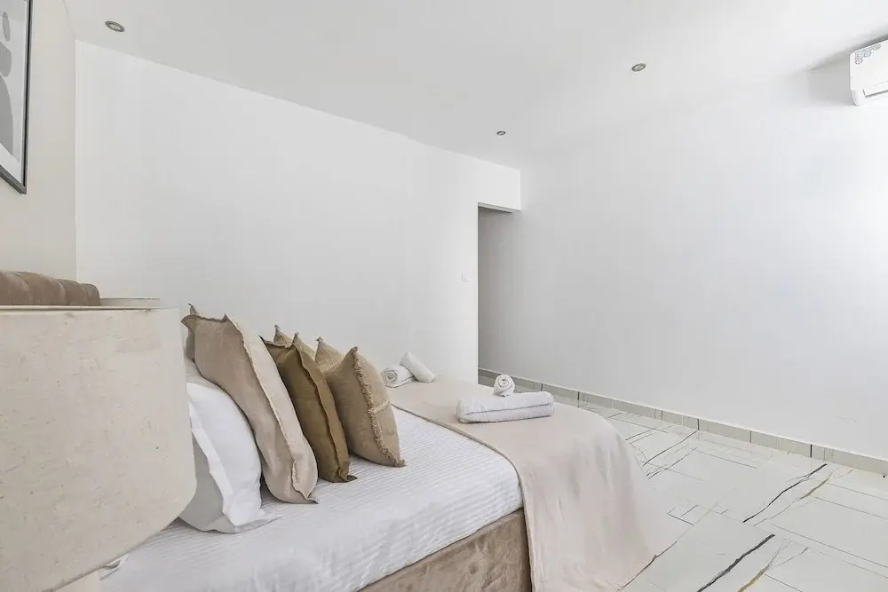 Appartement coquet de 3 pièces à Birkhadem