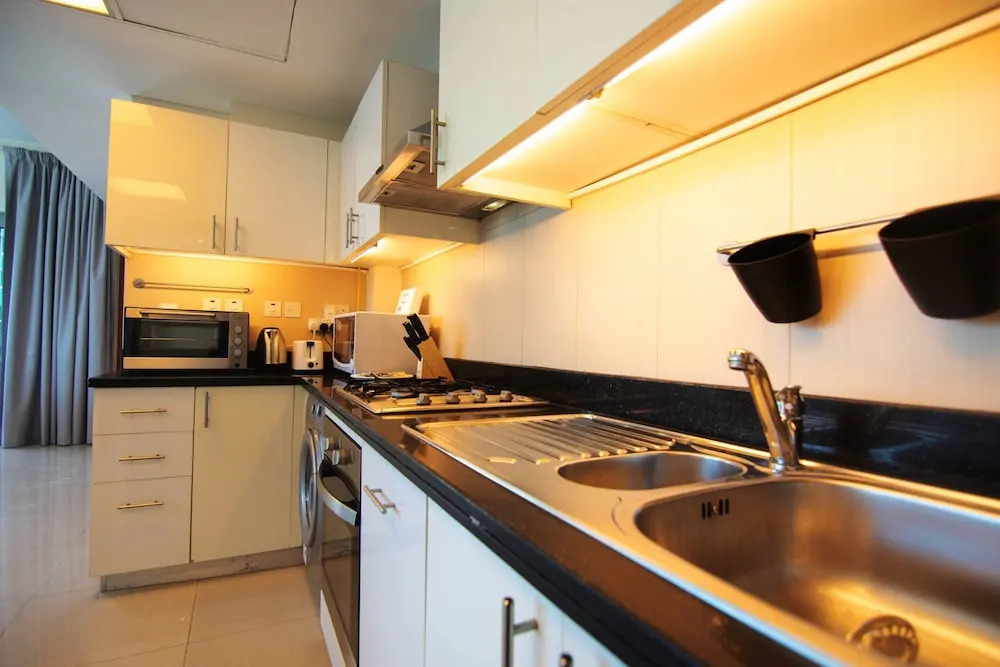 Lux BnB DIFC 2BDR Park Towers
