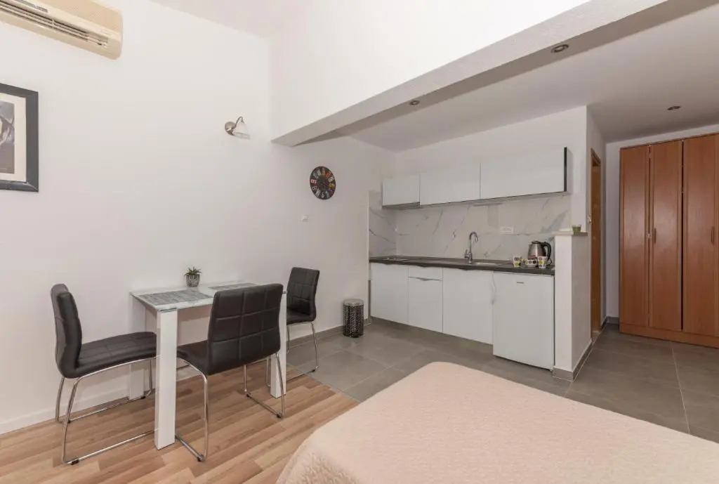 Apartments Nina M