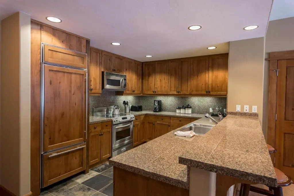 Ski-in/Ski-out Village at Northstar Residence! - 310 Iron Horse South