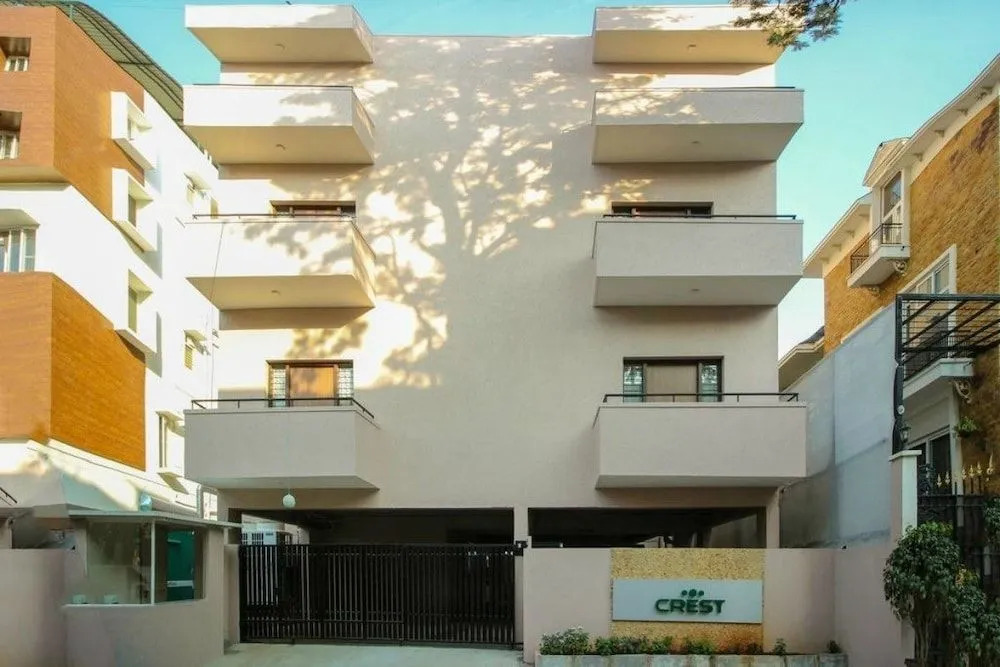 Crest Hotel