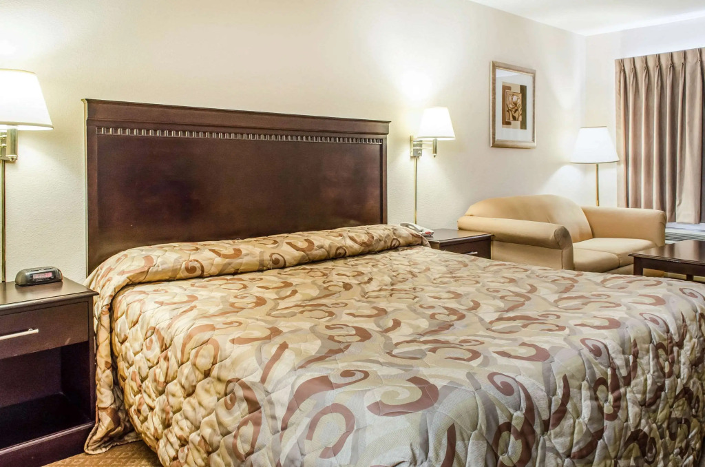 Rodeway Inn Shippensburg I-81