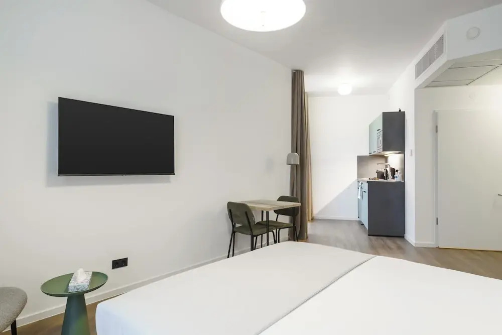 Limehome Berlin Sybelstr