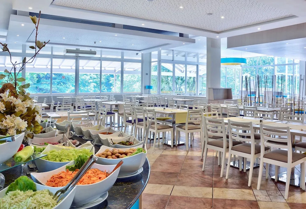 Ralitsa Aqua Club