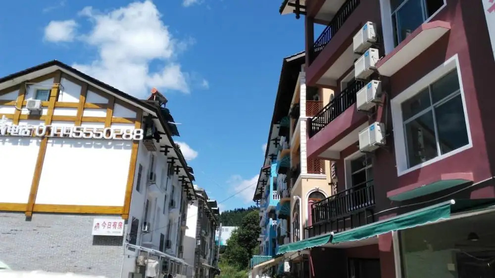 Zhangjiajie Peakcap Backpacker Hostel