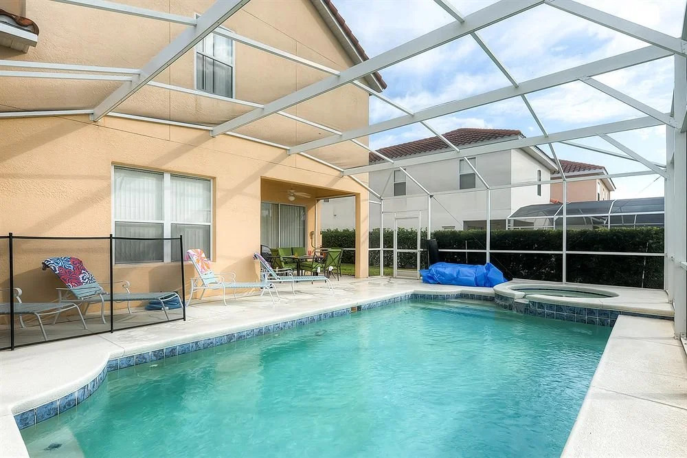 Tropical Escape Silver Collection Homes