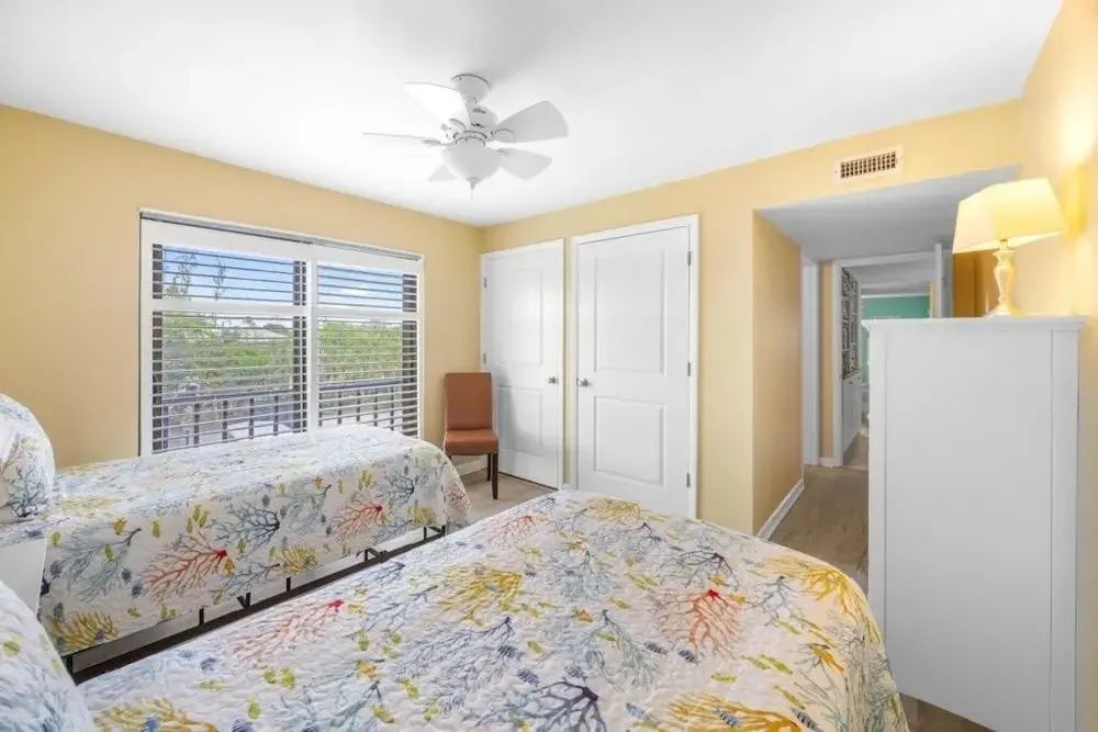 Sandpebble 3f 2 Bedroom Condo