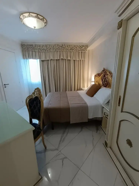 HOTEL PARADISE