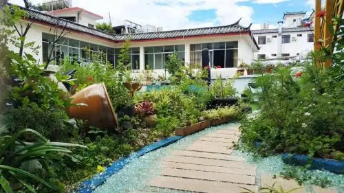 Lijiang Bayou Youth Hotel