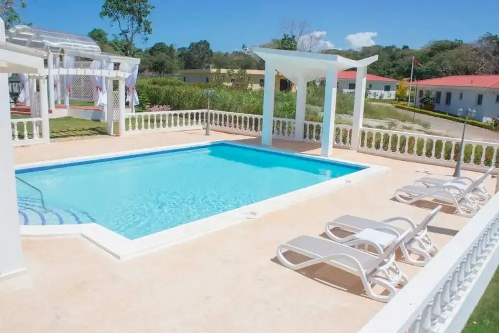 Romantic two Bedroom Deluxe Villa With all Modern Conveniences