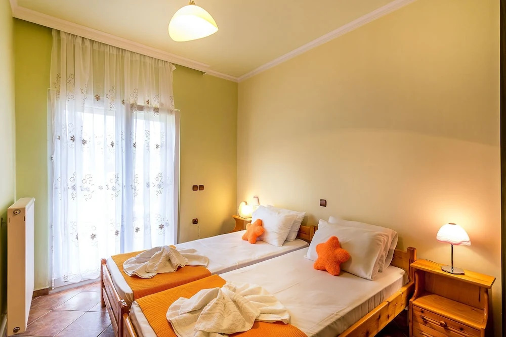 Villa Helen 200m from the beach in Tersanas BY APOKORONAS-VILLAS