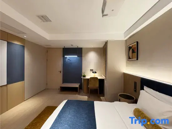 五悦悦心酒店上饶万力时代金龙岗青年艺术街区店 Wuyue Yuexin Hotel Shangrao Wanli Times Golden Dragon Hill Youth Art District Branch