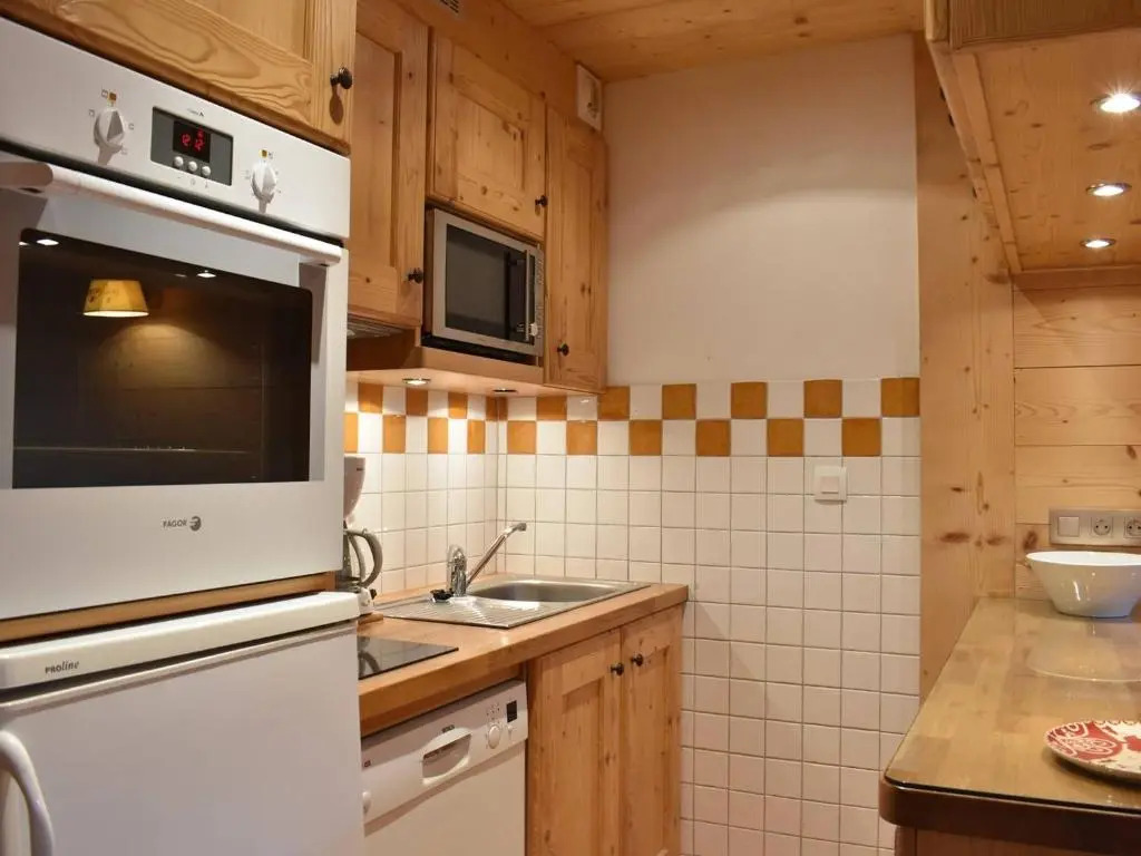 Appartement Méribel, 2 pièces, 5 personnes - FR-1-180-86