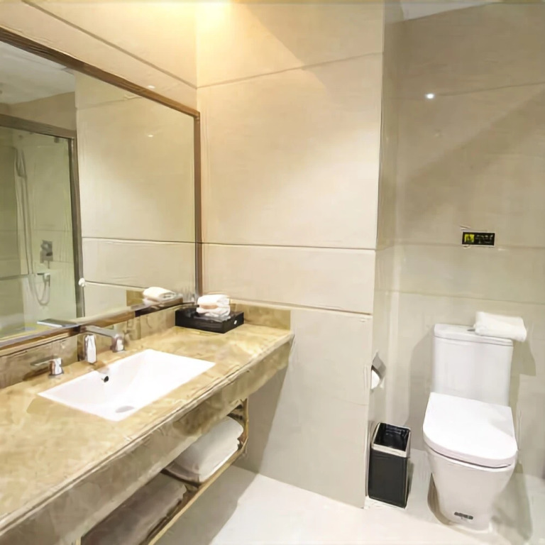 Baihe Hotel (Foshan Lecong Tianyoucheng)